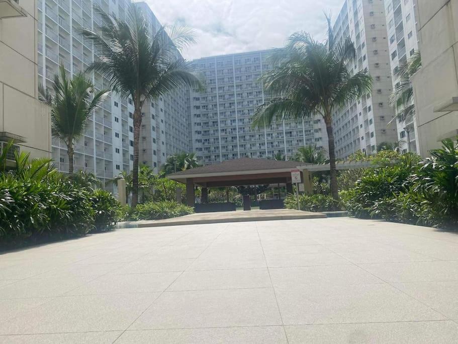 Shore 1 & 3 Residences Moa 1Br With Balcony By Darpm มะนิลา ภายนอก รูปภาพ