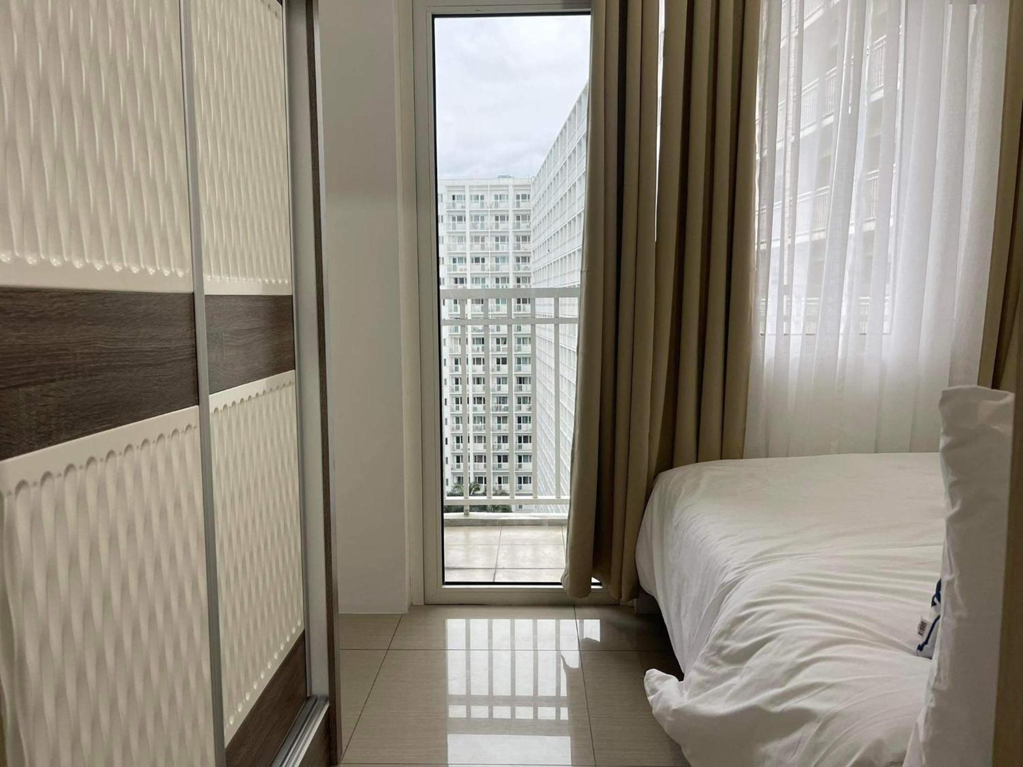 Shore 1 & 3 Residences Moa 1Br With Balcony By Darpm มะนิลา ภายนอก รูปภาพ