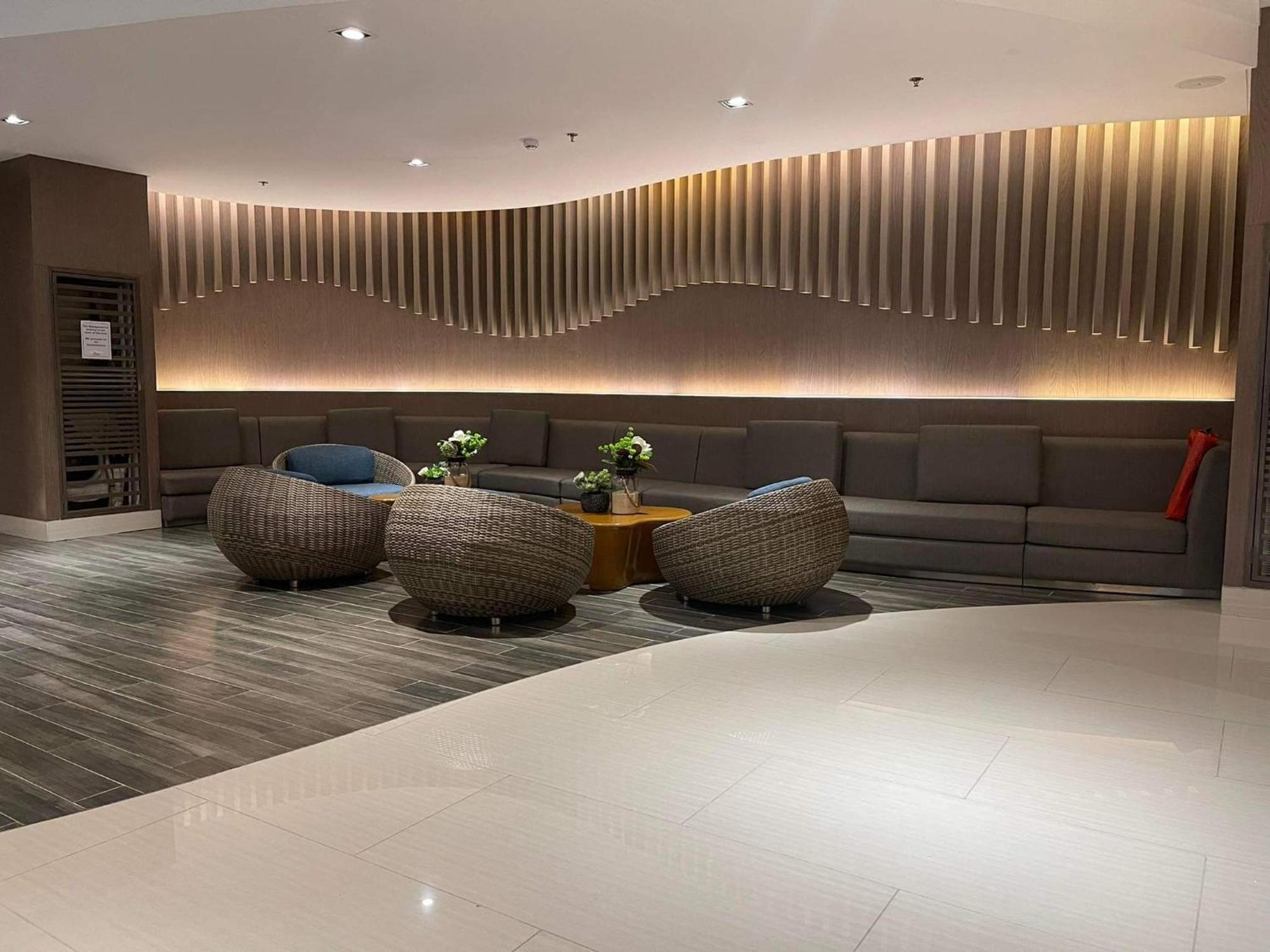 Shore 1 & 3 Residences Moa 1Br With Balcony By Darpm มะนิลา ภายนอก รูปภาพ
